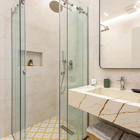 Santorini Luxury 3 - Access, Parking And * Palasa